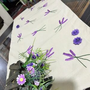 رومیزی سنبل بنفش گلدوزی با دست